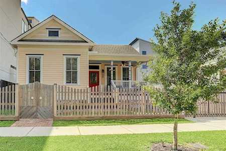 1911 Crockett St Houston, TX 77007