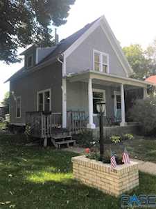 515 N Grange Ave Sioux Falls, SD 57104