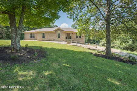 452 Pine Creek Rd Shepherdsville, KY 40165
