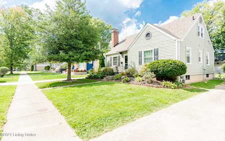 4211 Churchill Rd Louisville, KY 40207
