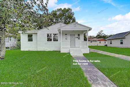 1718 Mcmillan St Jacksonville, FL 32209