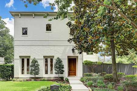 3002 Albans Rd West University Place, TX 77005