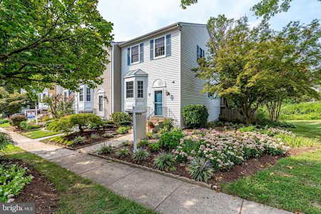 3620 Buckeye Ct Fairfax, VA 22033