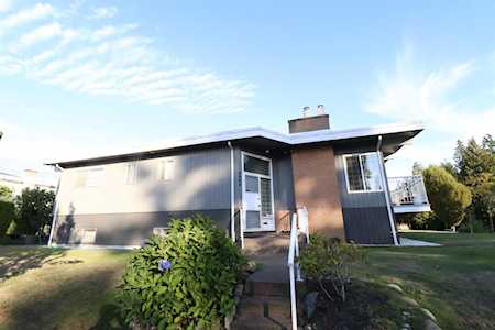 2905 Rosemont Drive Vancouver, BC V5S 2C7