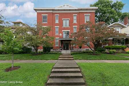 2015 Bonnycastle Ave #301 Louisville, KY 40205