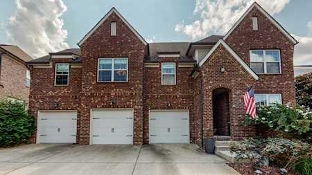 2033 Callaway Park Pl Thompsons Station, TN 37179