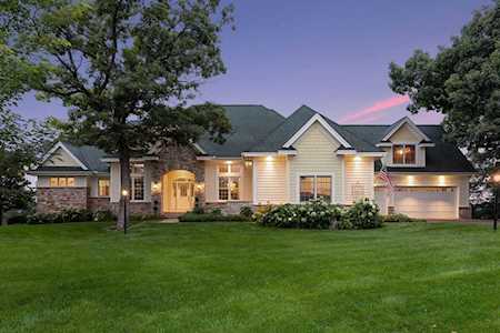 420 Eagle Bluff Drive Hudson, WI 54016