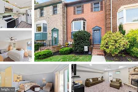 25 Cherrywood Ct Cockeysville, MD 21030