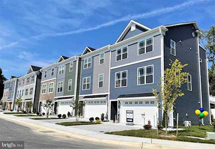 216 Jenkins Way Glen Burnie, MD 21061