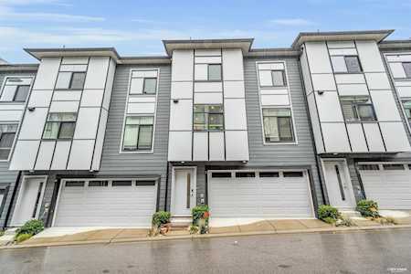 2427 164 Street #3 Surrey, BC V3Z 0R6