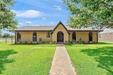 201 Texoma Drive Whitesboro, TX 76273