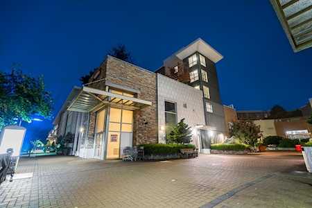 15850 26 Avenue #432 Surrey, BC V3Z 2N6