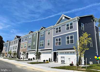 245 Jenkins Way Glen Burnie, MD 21061