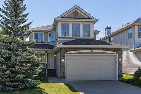 163 Westpoint Gardens SW Calgary, AB T3H 4M5