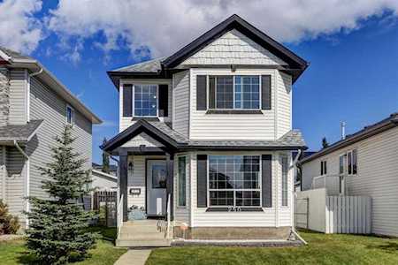 250 Arbour Grove Close NW Calgary, AB T3G 4J4