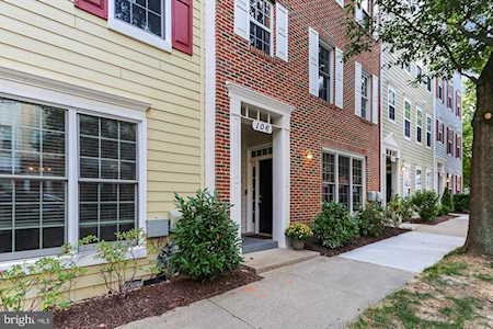 106 Bucksfield Rd Gaithersburg, MD 20878