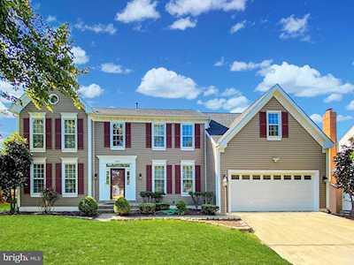 3808 Alta Vista Dr Bowie, MD 20721