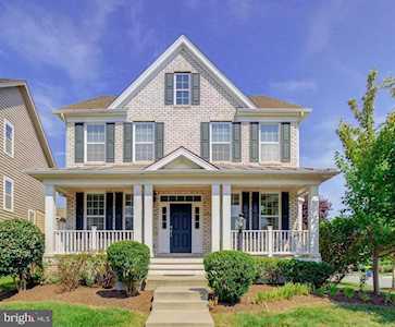 23181 Hanworth St Ashburn, VA 20148