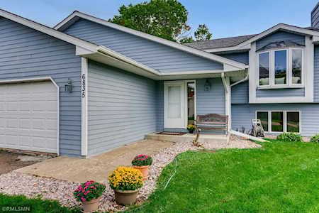 6835 29th Street N Oakdale, MN 55128