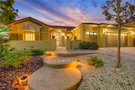 2886 Olivia Heights Ave Henderson, NV 89052