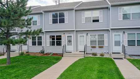 2076 Oakcrest Circle Castle Rock, CO 80104