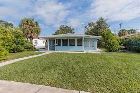 4421 1st Ave S St. Petersburg, FL 33711