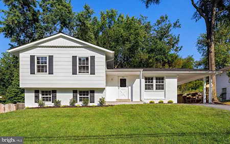 1004 Cannon Rd Silver Spring, MD 20904