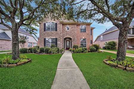 4615 Countrycrossing Dr Spring, TX 77388