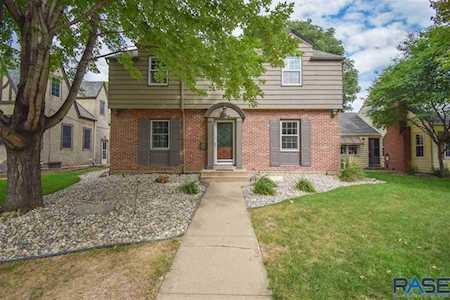 608 E Wiswall Pl Sioux Falls, SD 57105