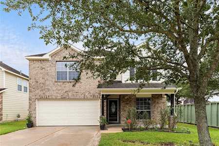 11002 Woodwind Shadows Dr Cypress, TX 77433
