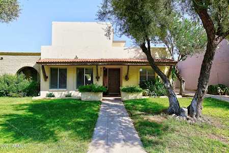 8212 E Valley Vista Drive Scottsdale, AZ 85250