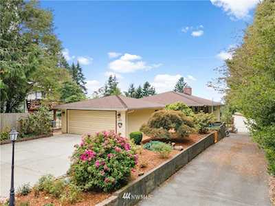 1819 NE Clemens St Bremerton, WA 98310