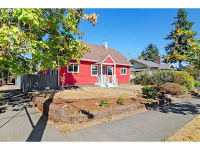 205 NE Lombard St Portland, OR 97211