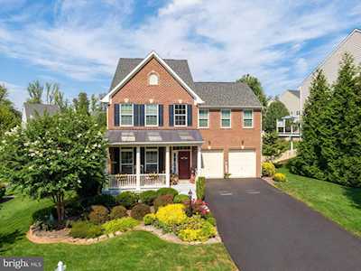 40482 Oconnors Circle Leesburg, VA 20175