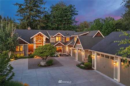 710 250th Ln NE Sammamish, WA 98074