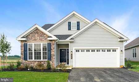 846 Founders Way East Petersburg, PA 17520