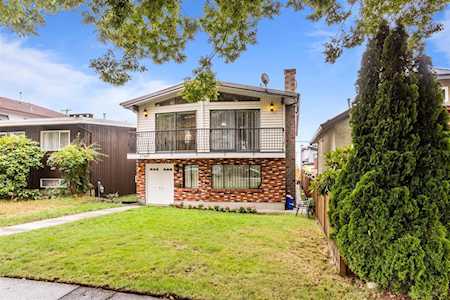 2784 E 6th Avenue Vancouver, BC V5M 1R5