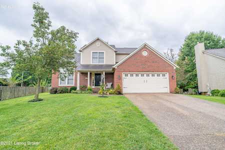 5302 Cloudston Ct Louisville, KY 40229