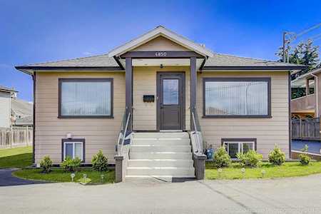 4850 Canada Way Burnaby, BC V5G 1L5