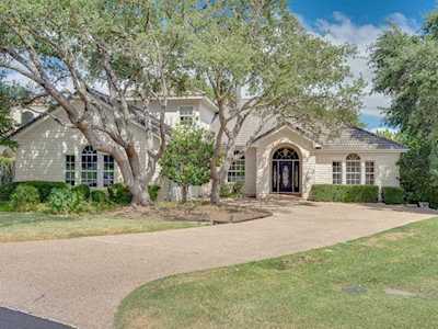 37 Glen Rock DR The Hills, TX 78738
