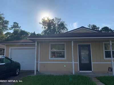 7742 Club Duclay Dr Jacksonville, FL 32244