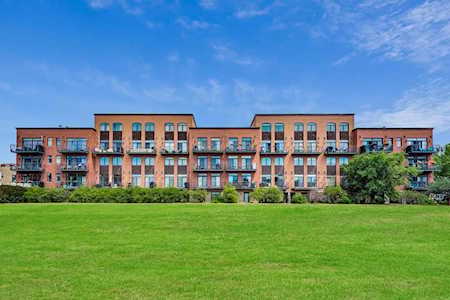 1830 N Winchester Ave #106 Chicago, IL 60622