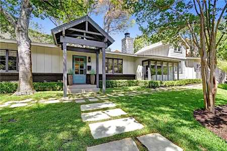 1306 Possum Trot ST Austin, TX 78703