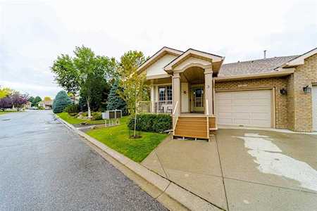 3 Douglas Woods Park SE Calgary, AB T2Z 2K6