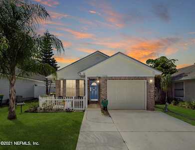 1588 Westwind Dr Jacksonville Beach, FL 32250