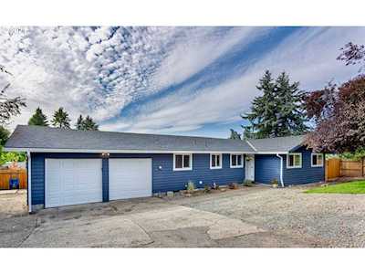 15113 SE Oatfield Rd Milwaukie, OR 97267