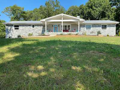 4130 Harrison Ln Lenoir City, TN 37772