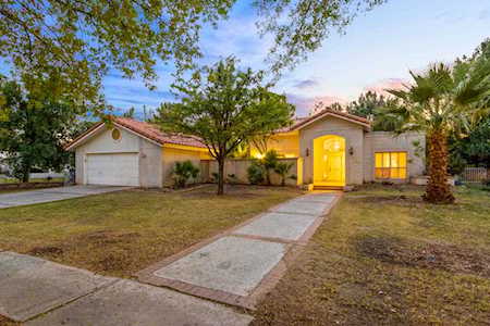 4517 Shady Willow Dr El Paso, TX 79922