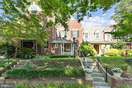 4439 Volta Place Washington, DC 20007