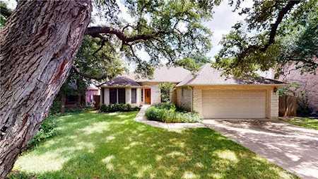 13009 Scofield Farms DR Austin, TX 78727
